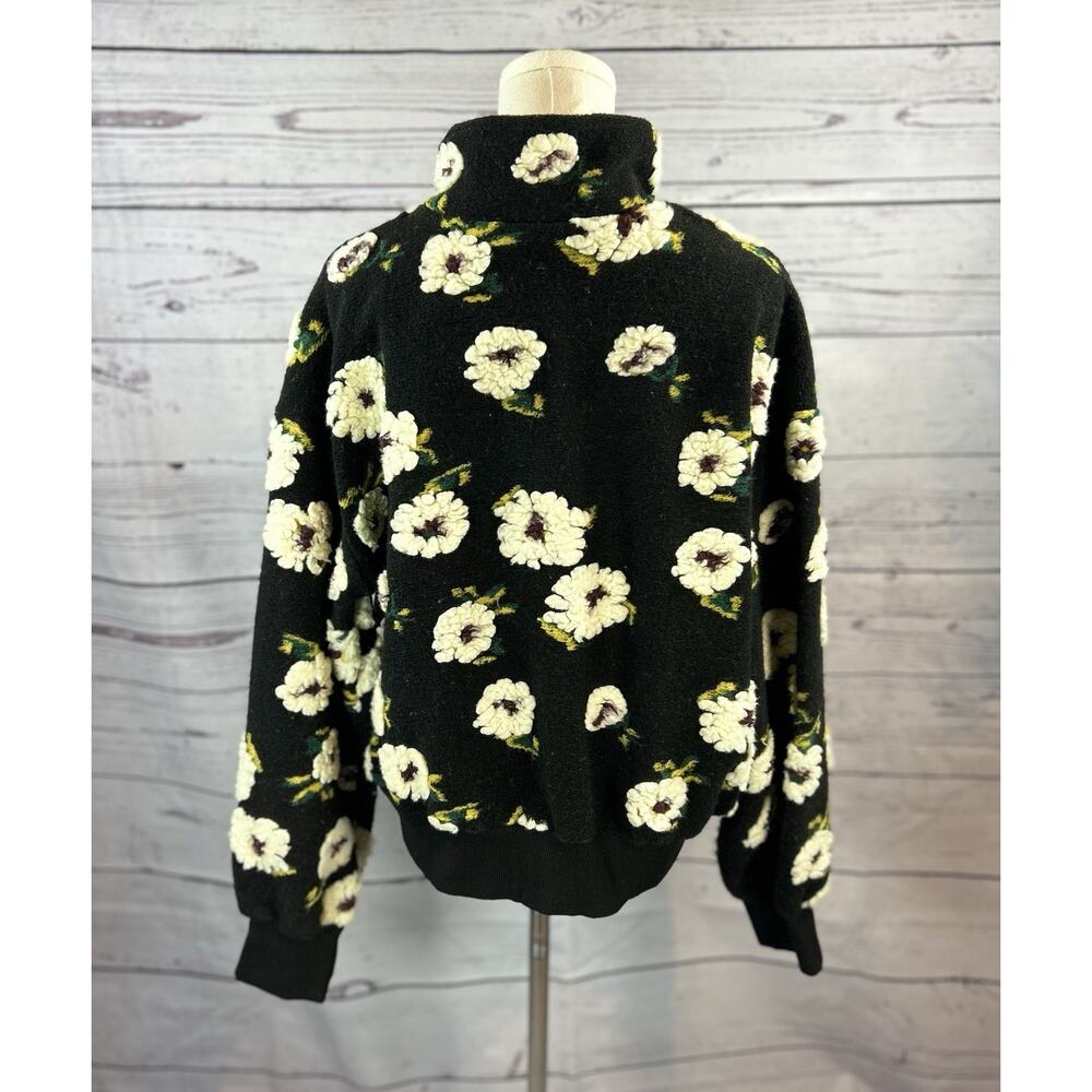 Entro Floral Sherpa Fleece Pullover Women Medium Black 3/4 Zip Cozy NWT - Picture 3 of 6